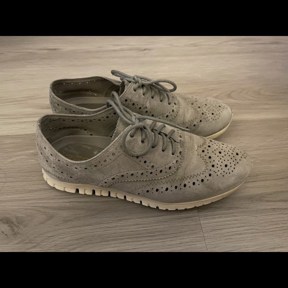 Cole Haan Women’s Zerogrand Oxford Size 6 - gray